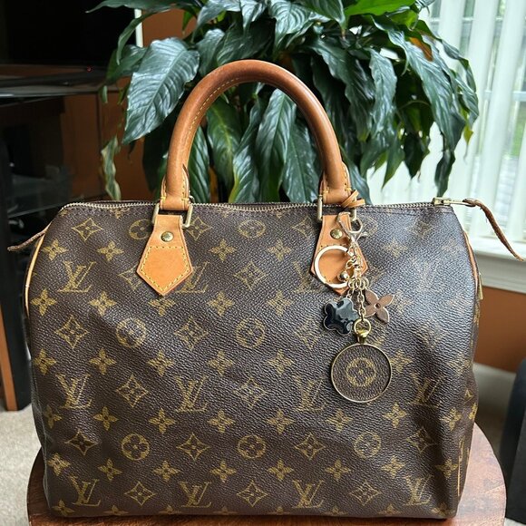 CLOVER CLOVER Bag Charm Brown Black Gold Tone Charms - Picture 5 of 8